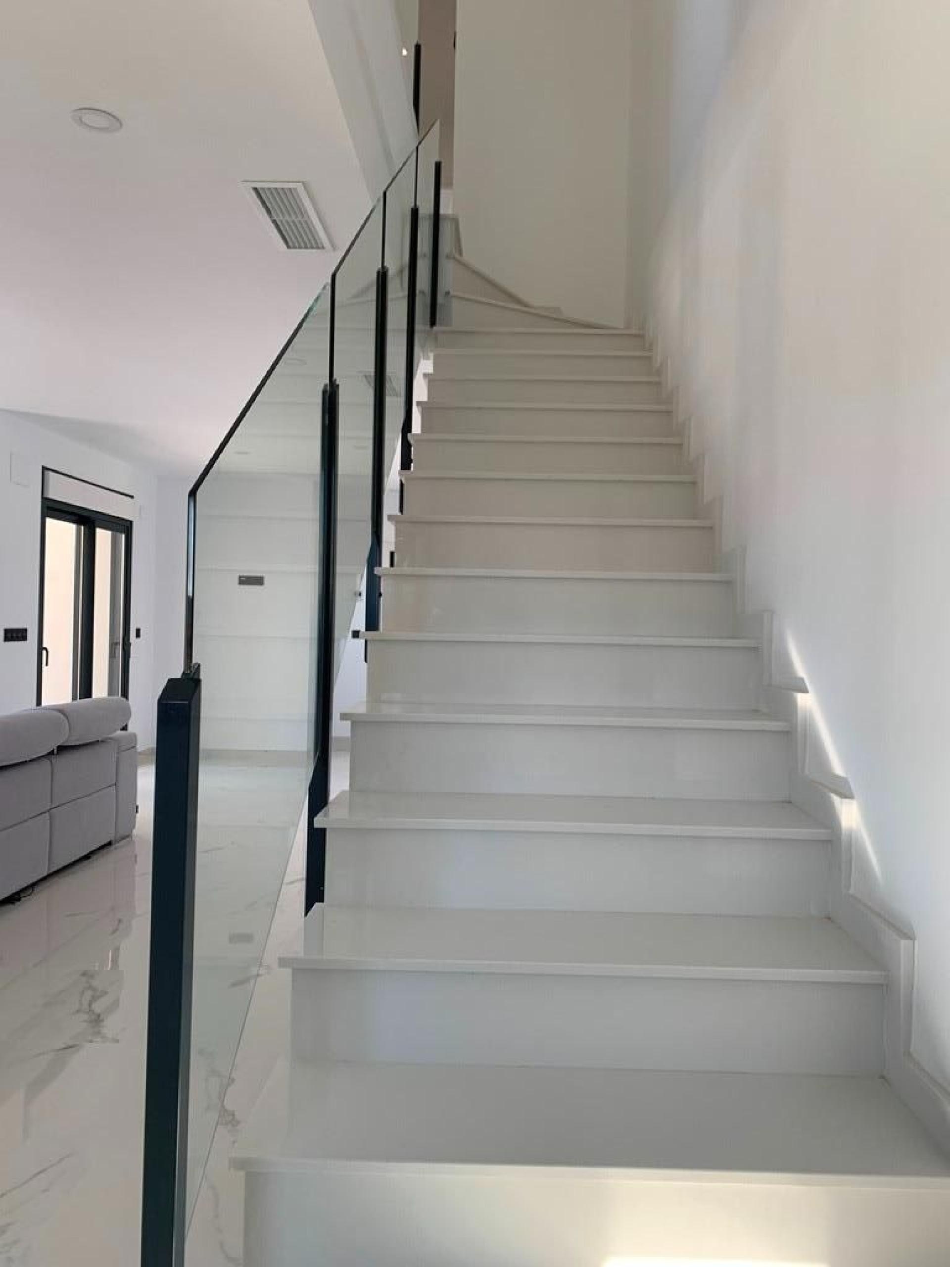 w_6iq20tun6yxikkc7bequ