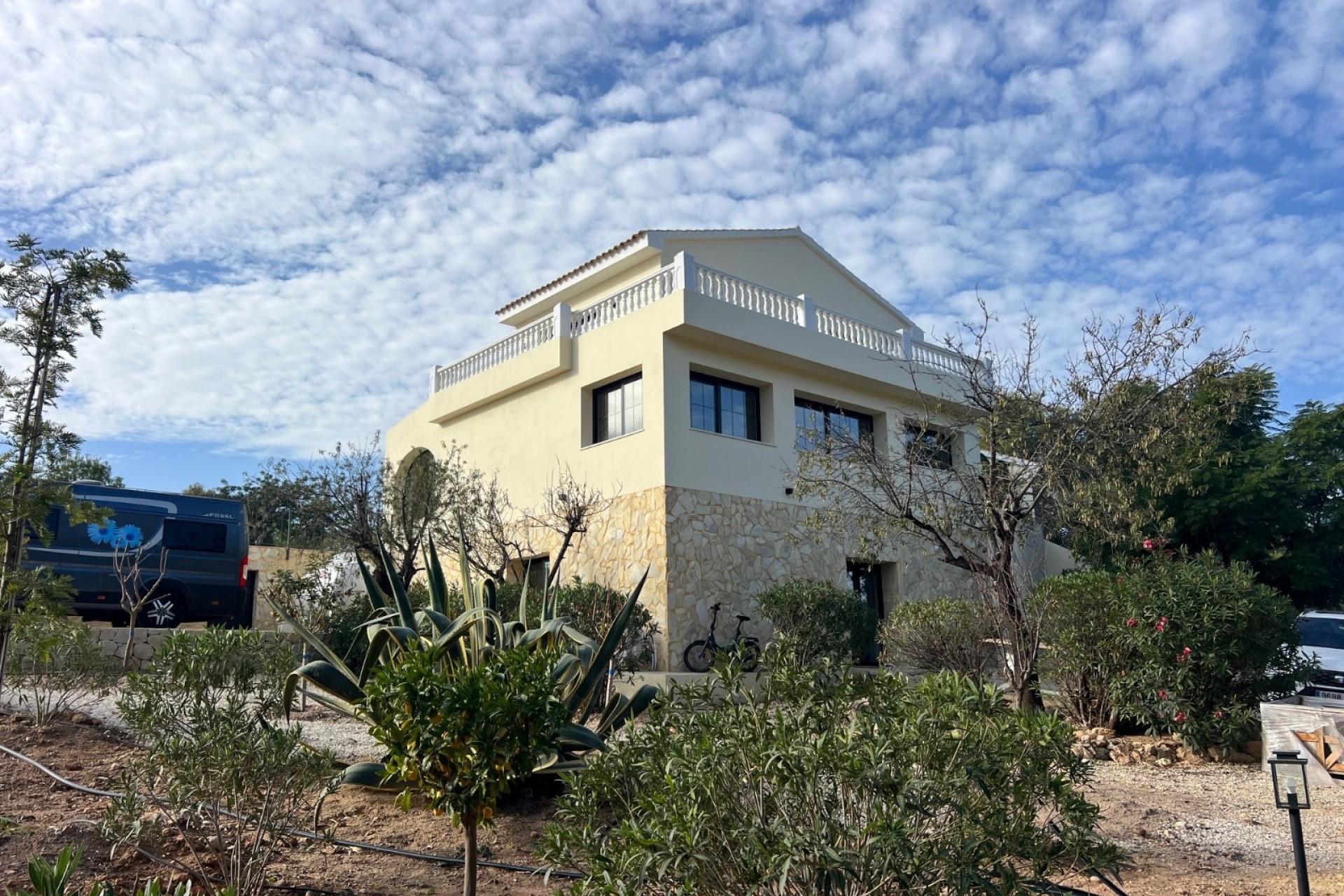 DP-02-ENJ-VI-00332-C-3 Luxe villa met zeezicht in Altea