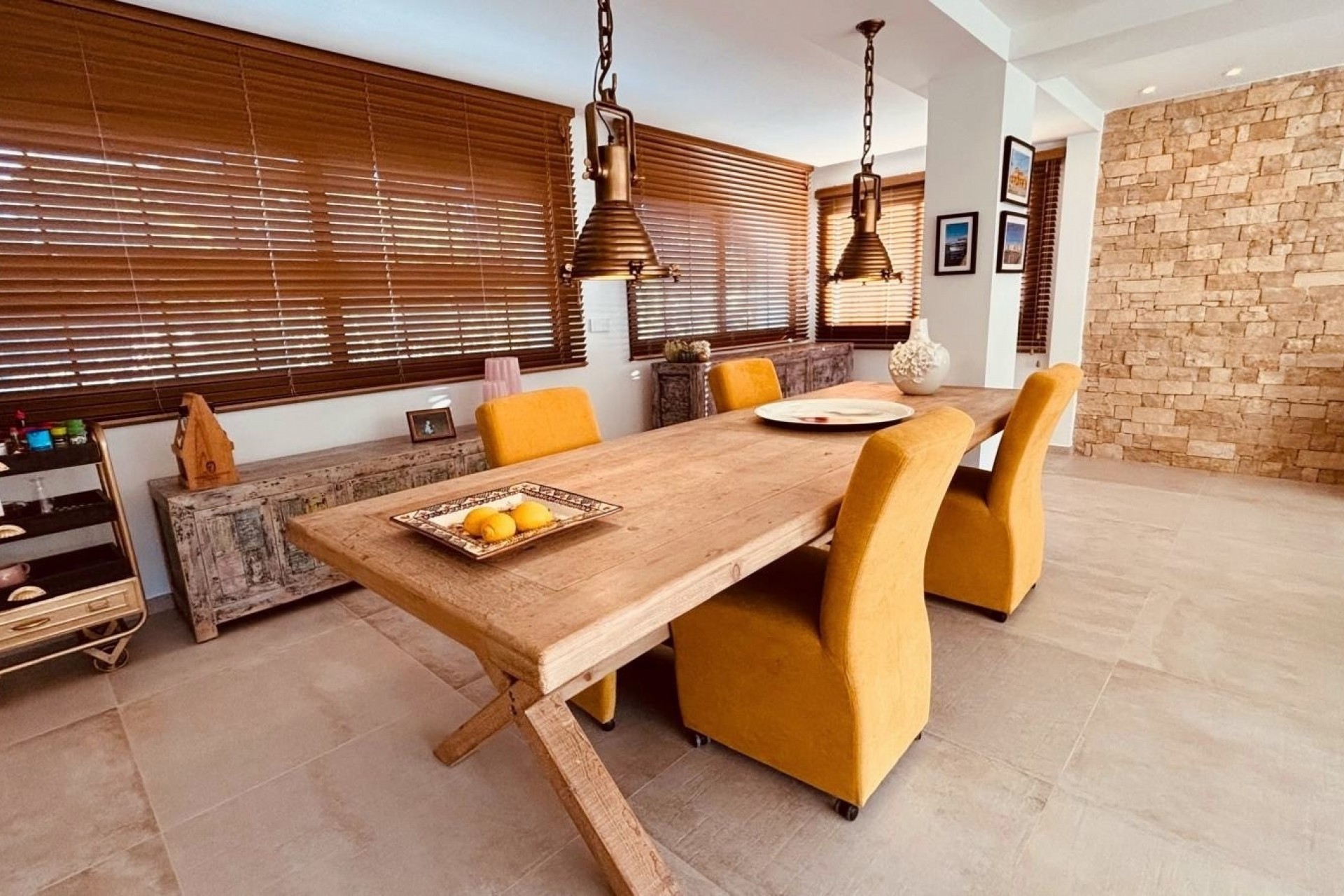 DP-02-ENJ-VI-00332-C-7 Luxe villa met zeezicht in Altea