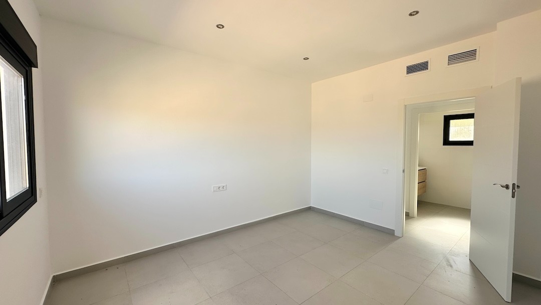 Villa te koop in Canada de la Lena