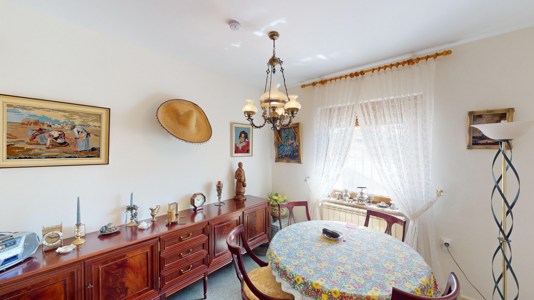 Villa te koop in Iznate