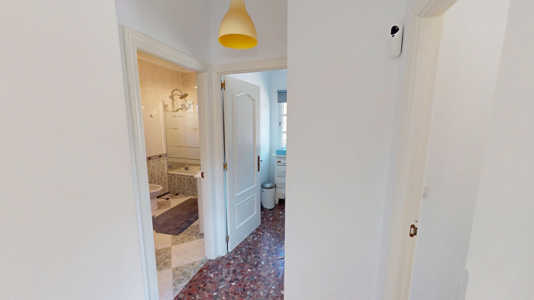 Villa te koop in Moclinejo