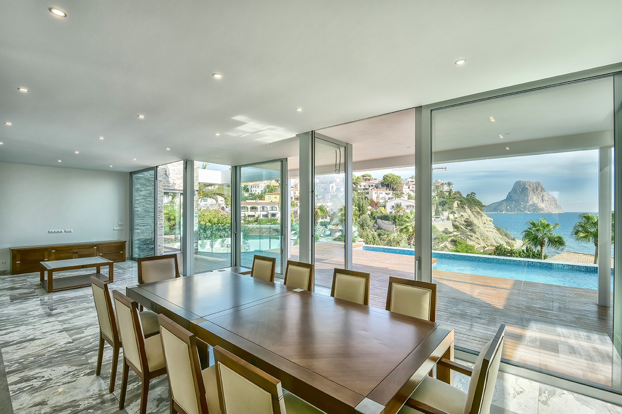 Prachtige en luxueuze villa in Calpe – recente nieuwbouw