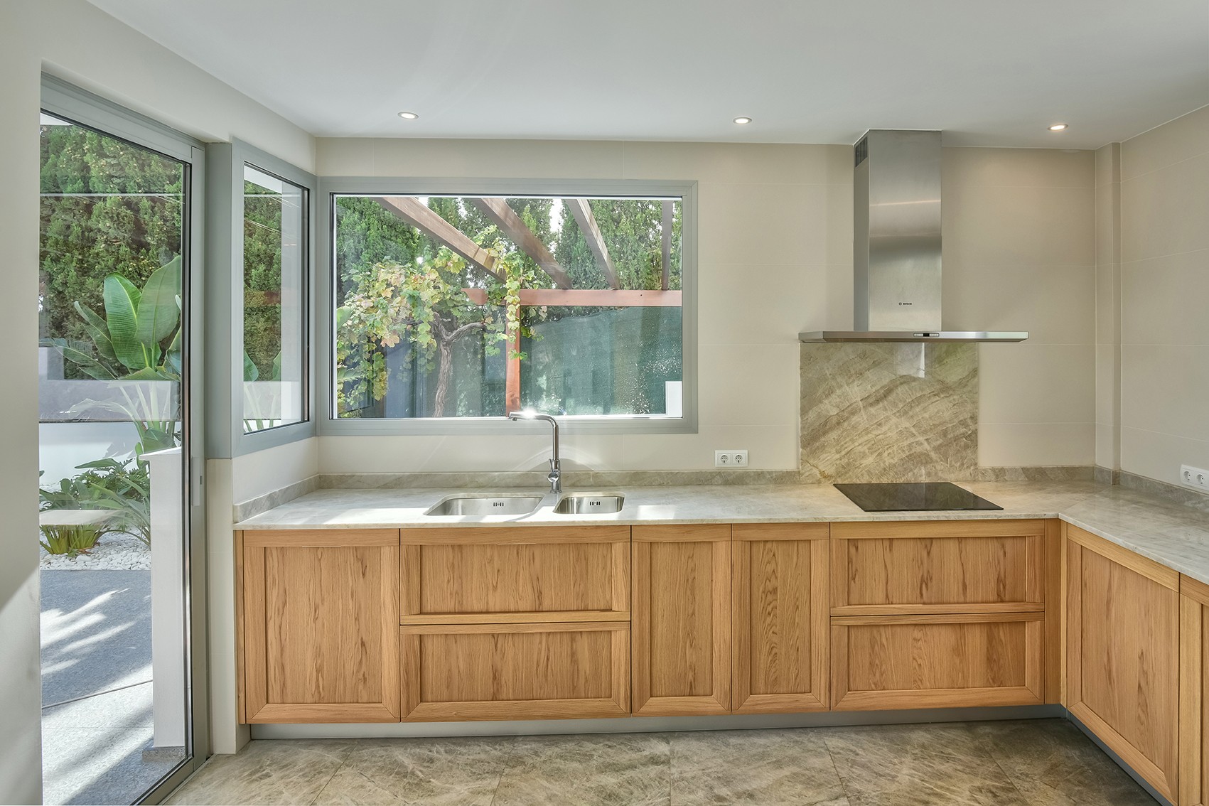 Prachtige en luxueuze villa in Calpe – recente nieuwbouw