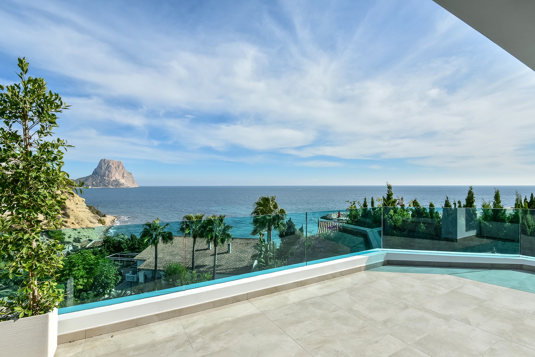 Prachtige en luxueuze villa in Calpe – recente nieuwbouw