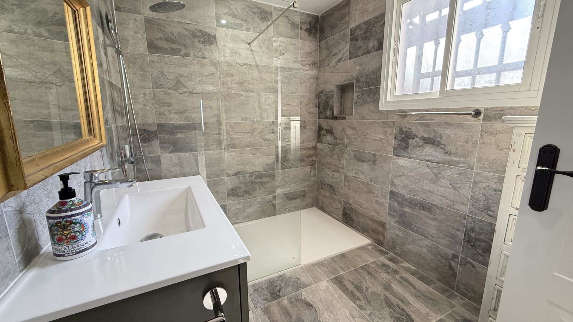 Geschakelde woning te koop in Alhaurín el Grande