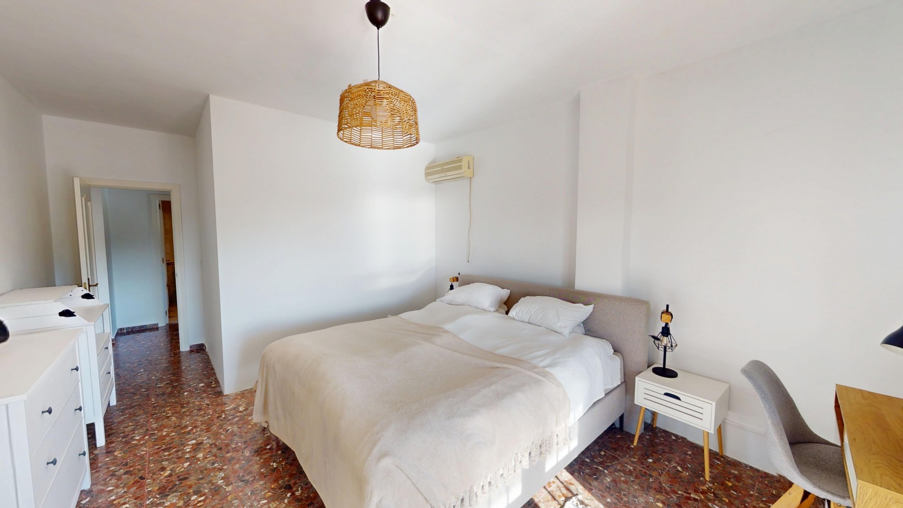 Villa te koop in Moclinejo