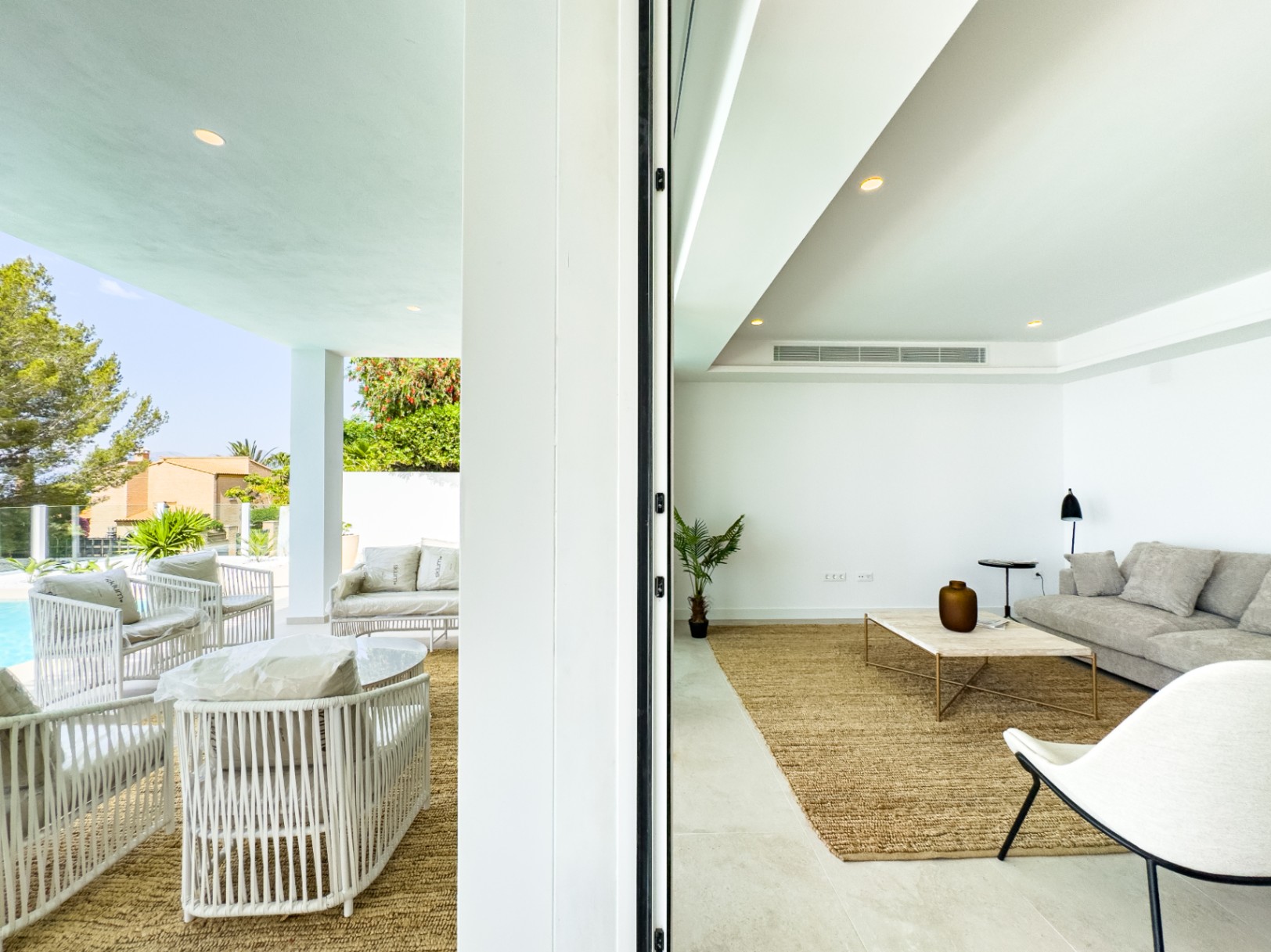 DP-10-1260DA-31 Villa in aanbouw met zeezicht te koop in Altea