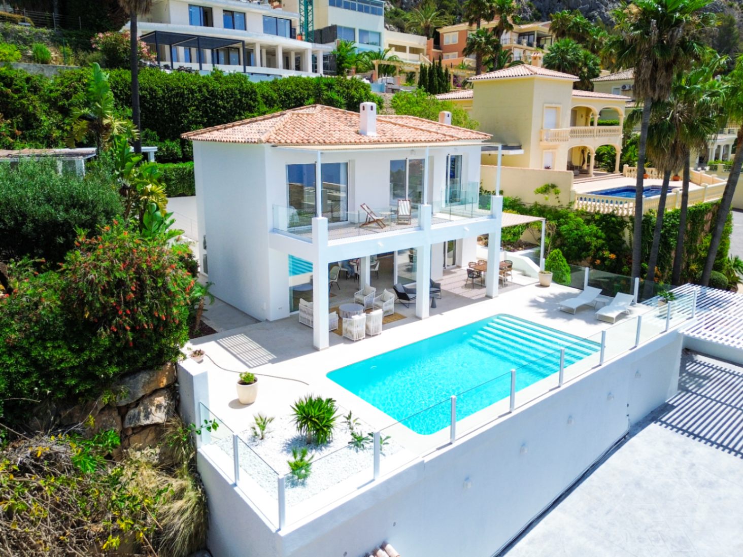 DP-10-1260DA-4 Villa in aanbouw met zeezicht te koop in Altea
