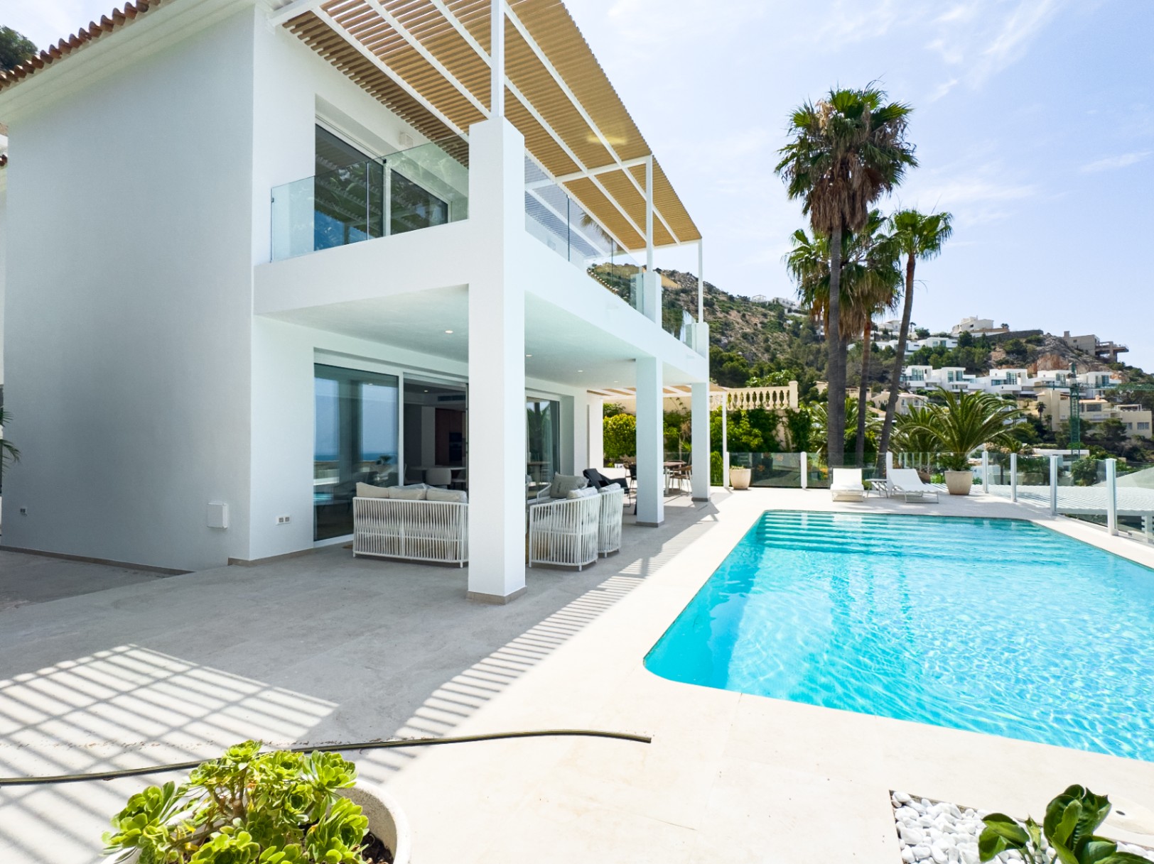DP-10-1260DA-7 Villa in aanbouw met zeezicht te koop in Altea
