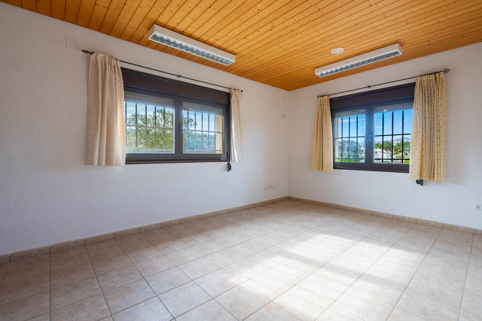 DP-40-C3XY4251BELL-24