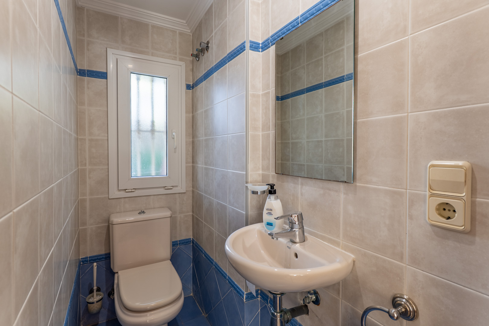 DP-40-C4XY4604JAV-10