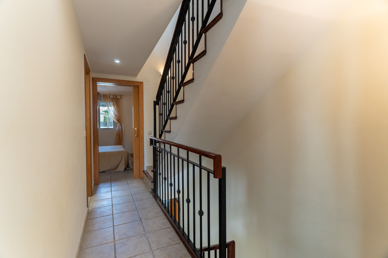 DP-40-C4XY4604JAV-15