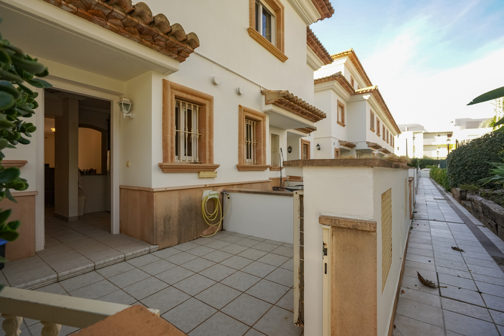 DP-40-C4XY4604JAV-23