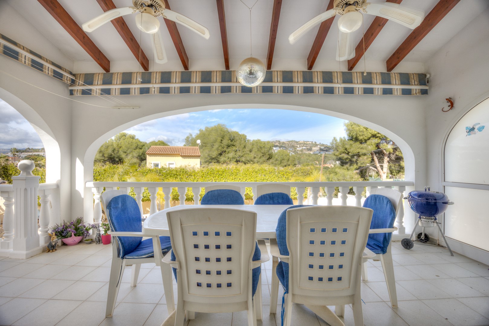 DP-43-20.3995E-9 Stijlvolle moderne villa te koop in Benissa