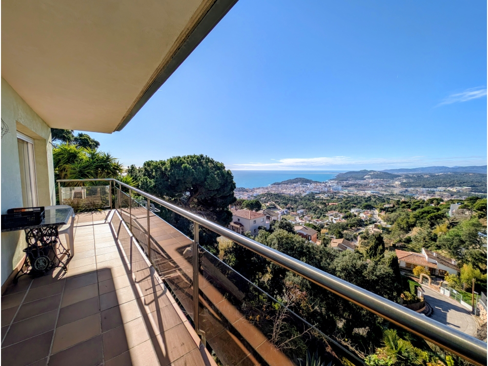 Villa te koop in Lloret de Mar