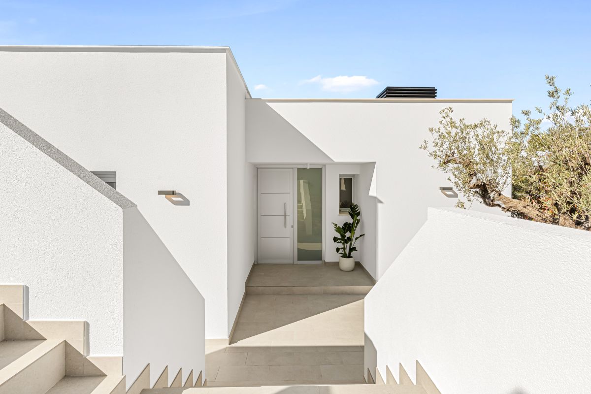 Luxe Nieuwbouw Villa met zeezicht te koop in Benitachell