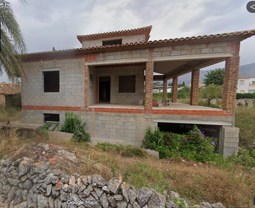 Renovatie project te koop in Gata de Gorgos