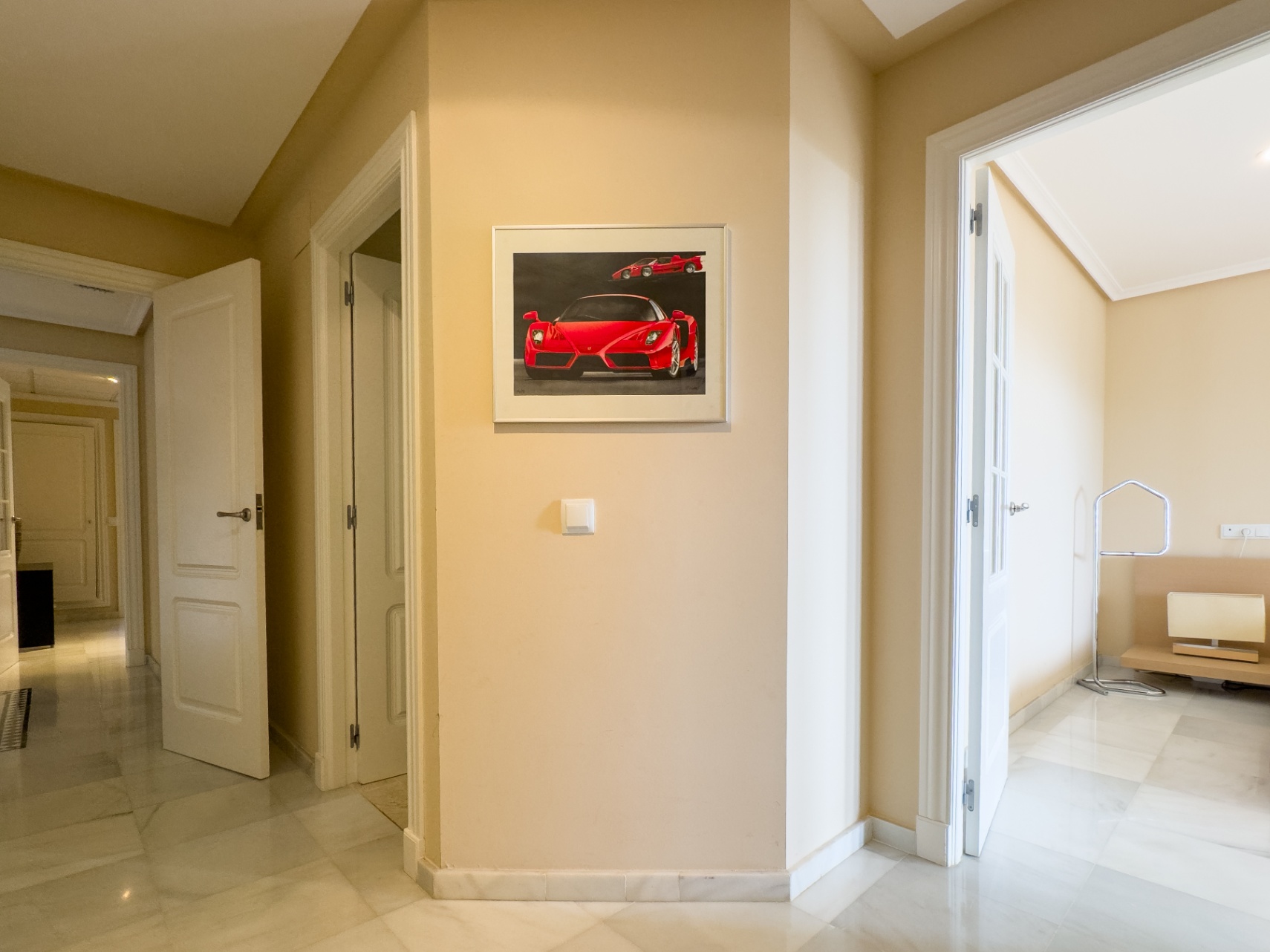 Sfeervol hoekappartement met zeezicht en privétuin in Altea Hills