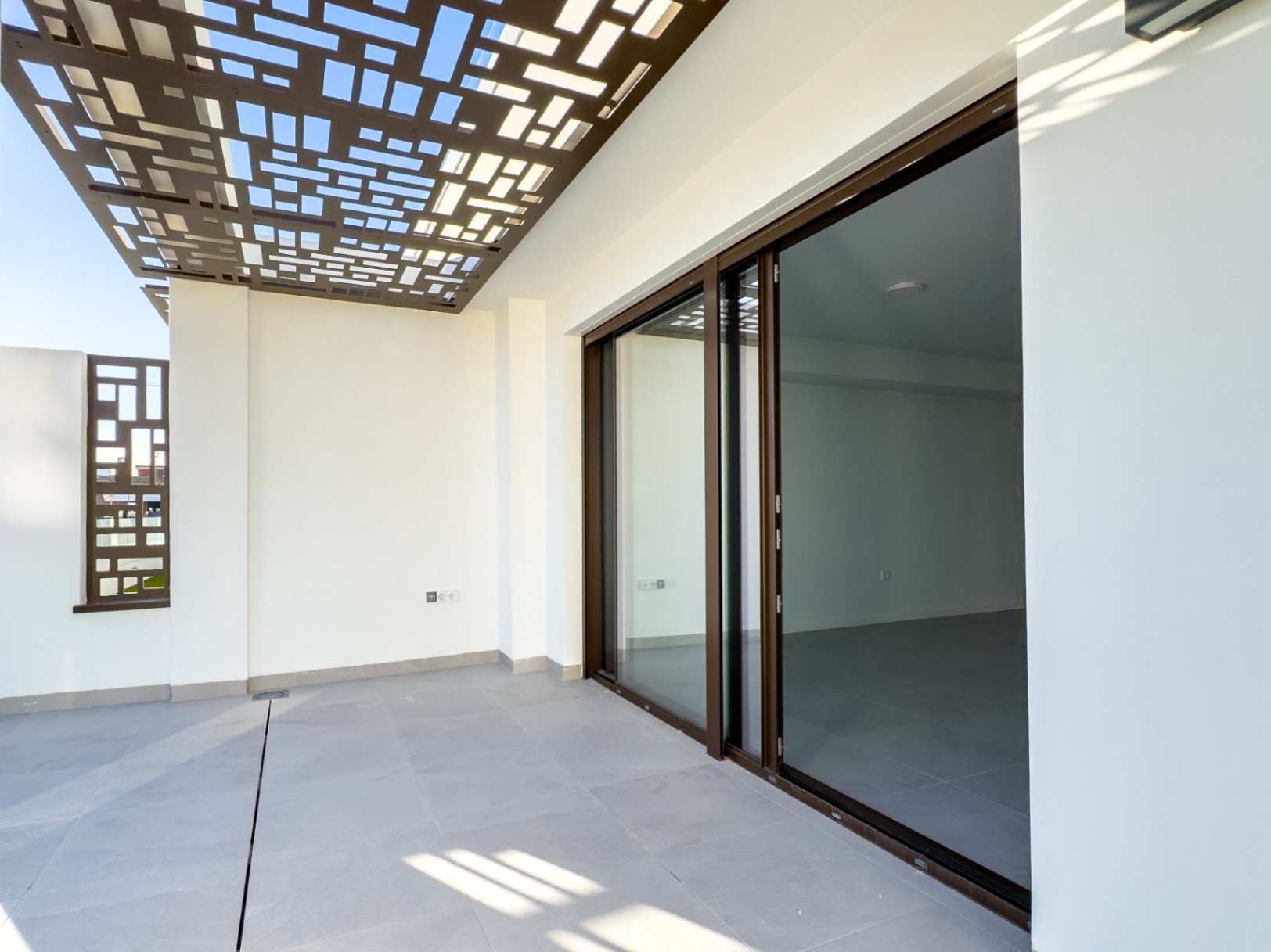 Nieuw appartement op toplocatie in Finestrat – Direct beschikbaar