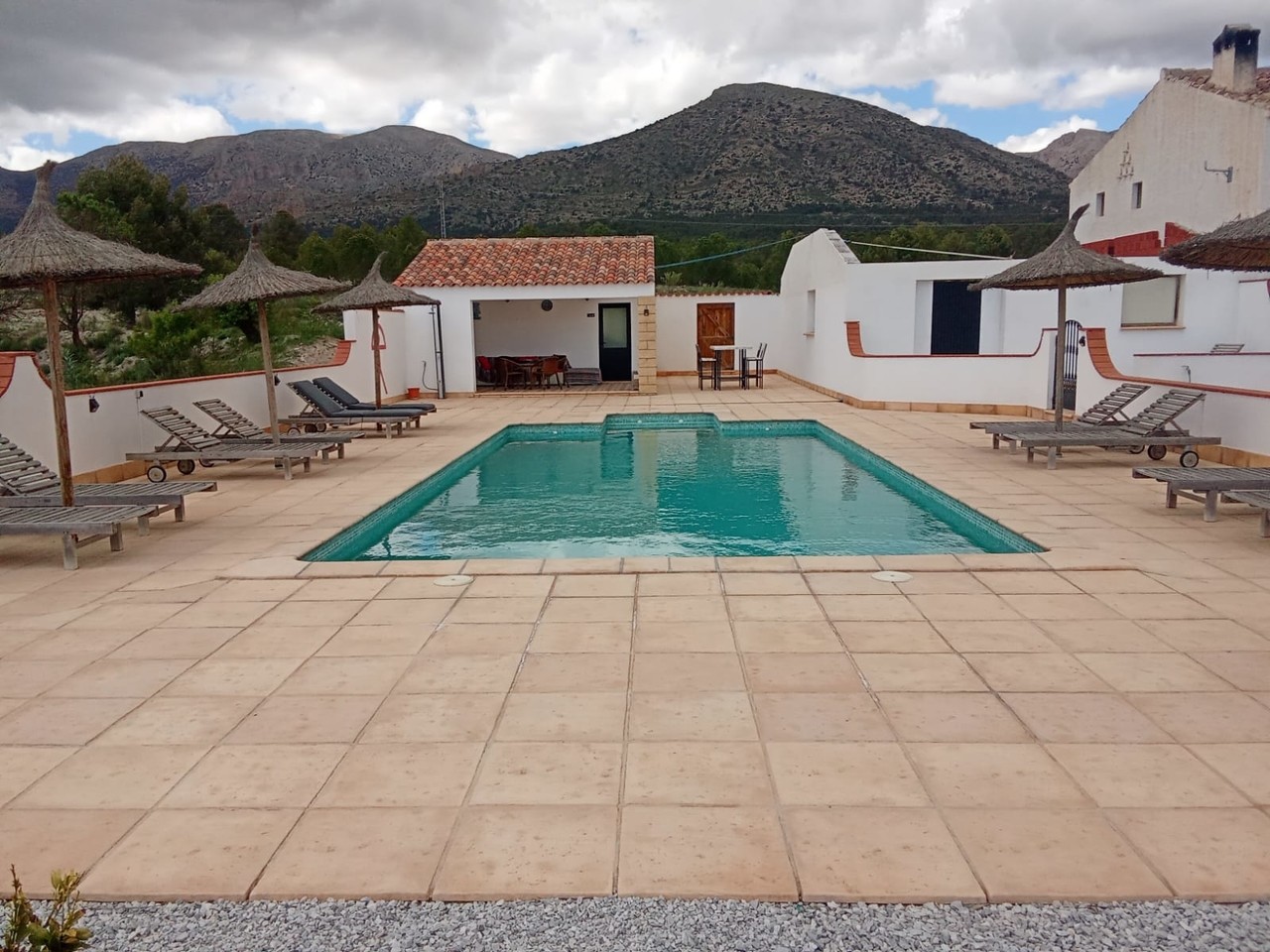 Cortijo te koop in Chirivel