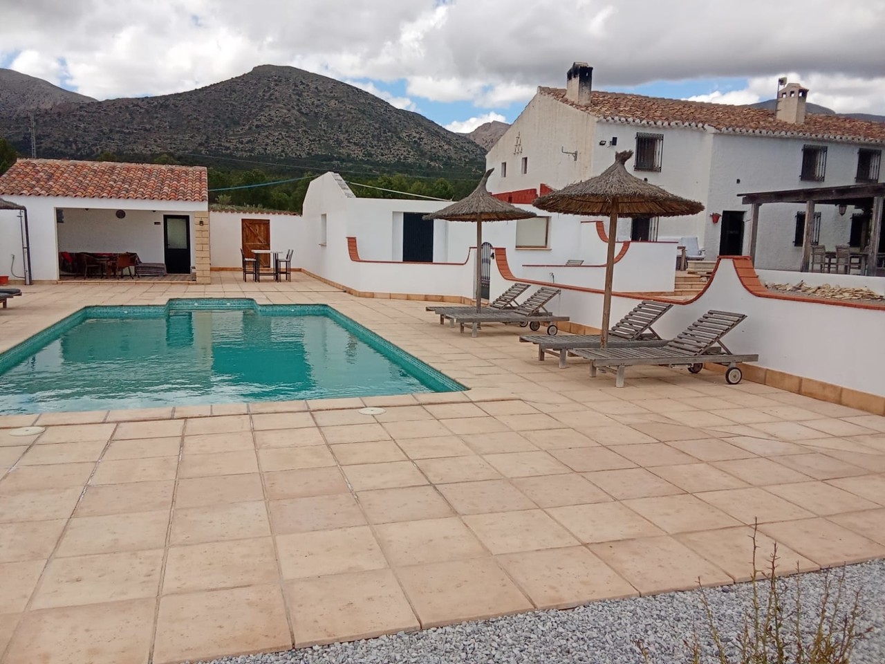 Cortijo te koop in Chirivel
