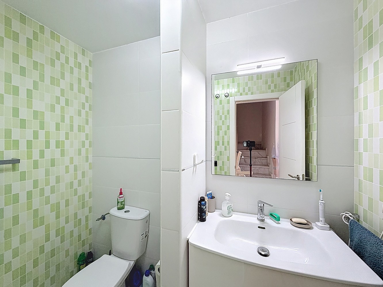 DP-26-6279-17 Geschakelde woning te koop in Lagos
