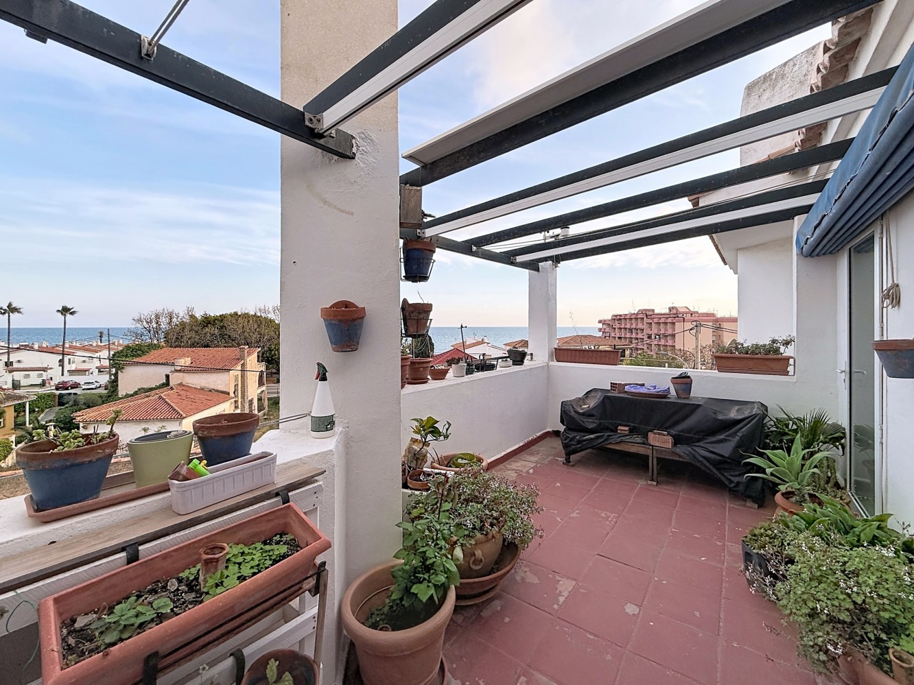 Penthouse te koop in Benagalbon