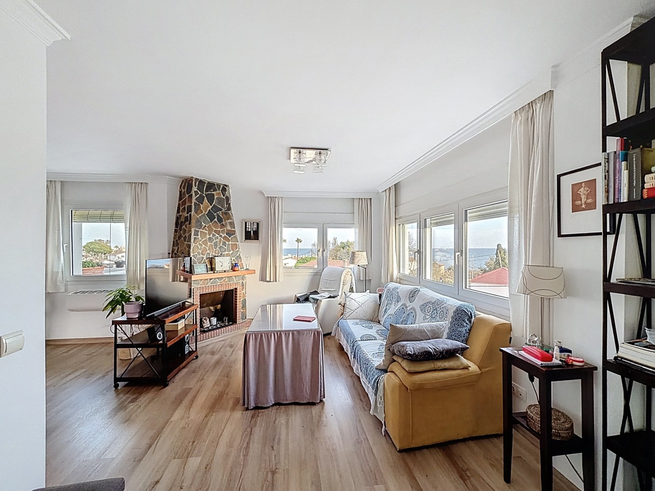 Penthouse te koop in Benagalbon