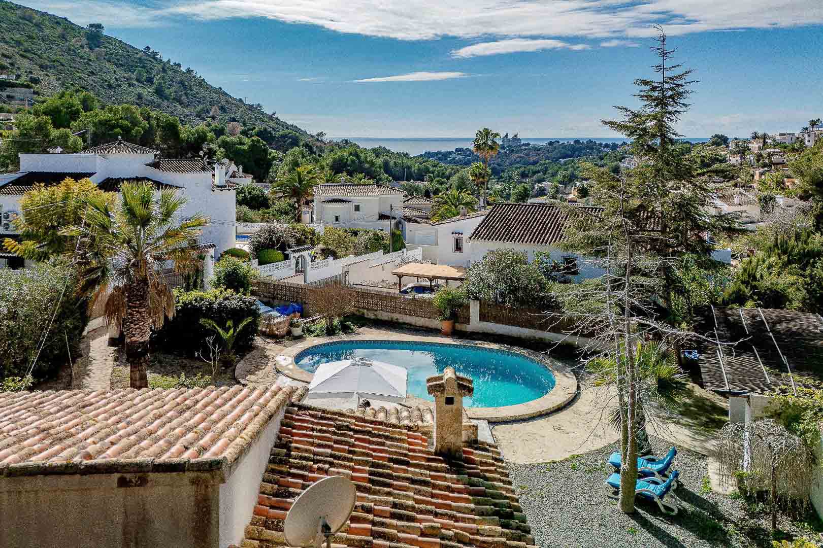 DP-40-8272MOR-1 Charmante gerenoveerde villa te koop in Moraira