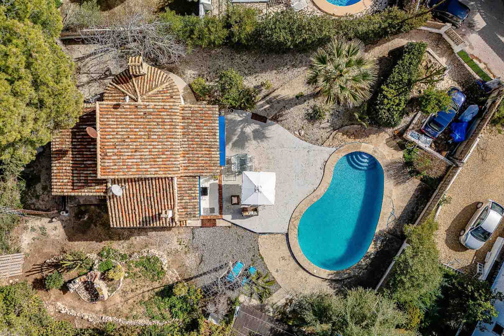 DP-40-8272MOR-27 Charmante gerenoveerde villa te koop in Moraira