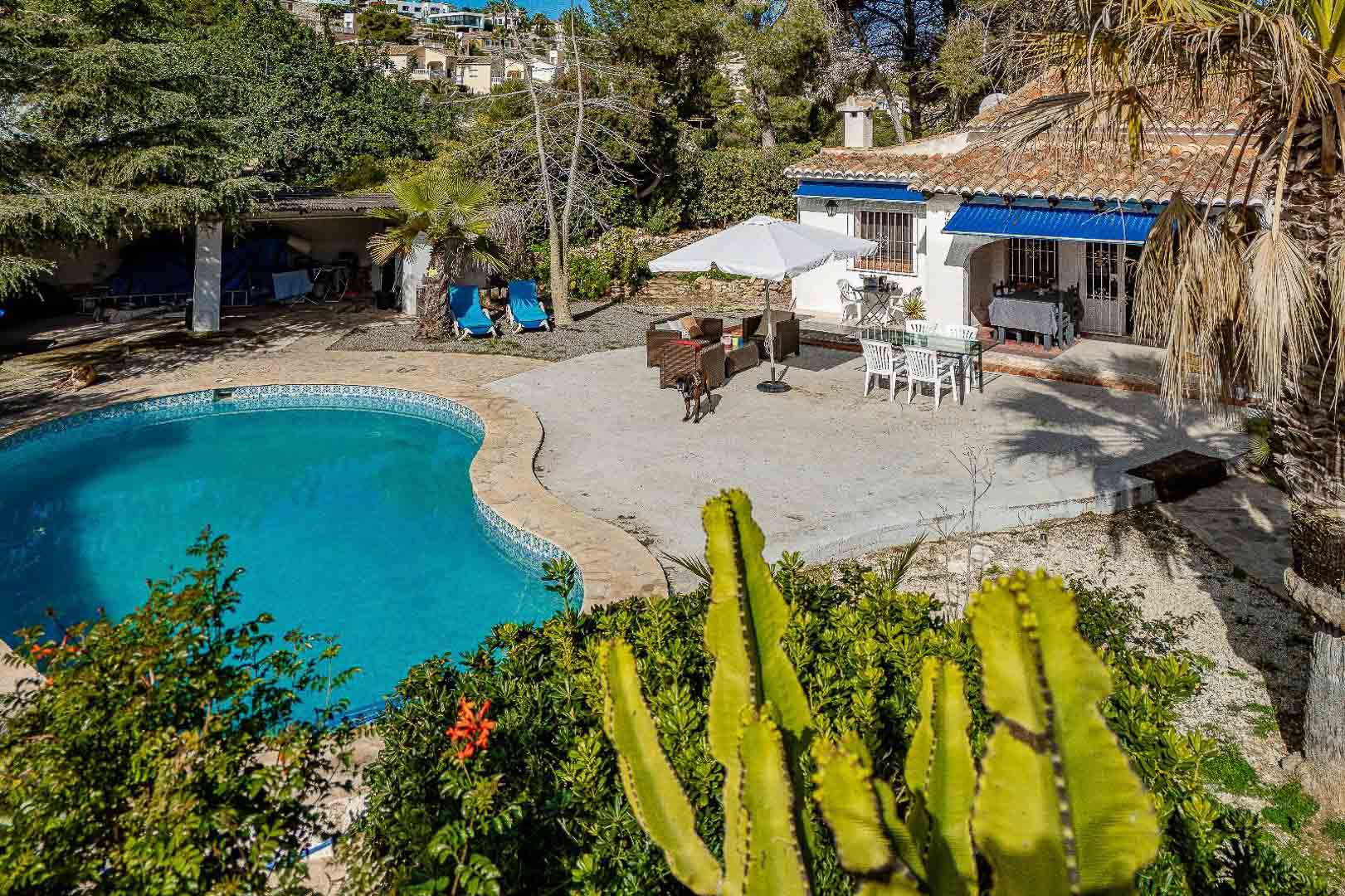 DP-40-8272MOR-8 Charmante gerenoveerde villa te koop in Moraira
