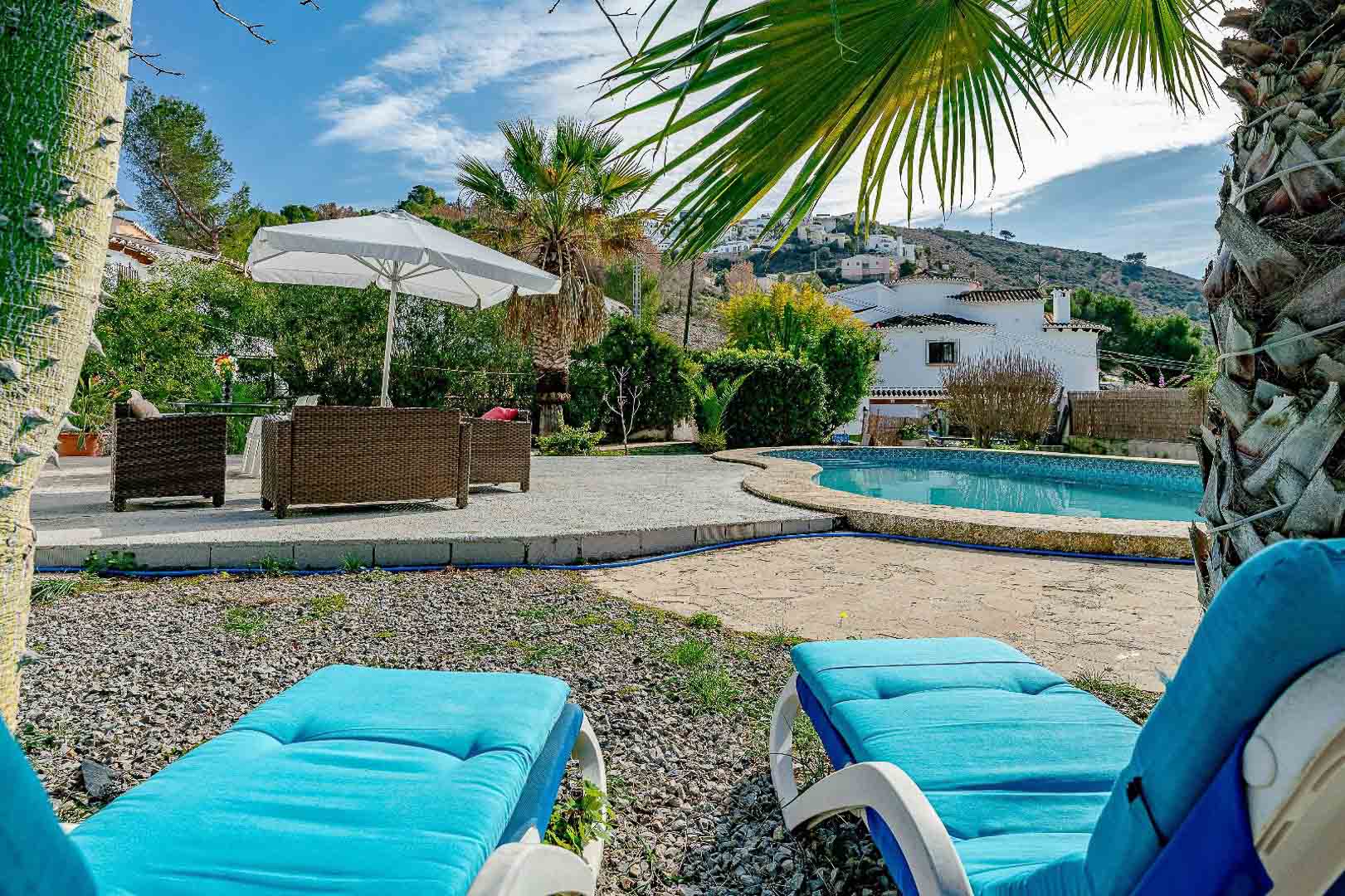 DP-40-8272MOR-9 Charmante gerenoveerde villa te koop in Moraira