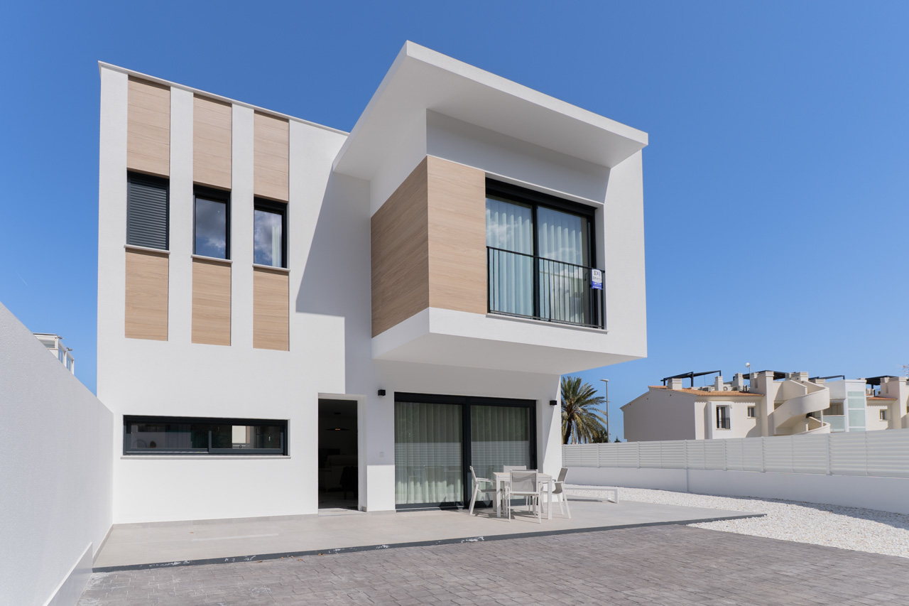 DP-40-8327DEN-1 Nieuw gebouwde villa te koop in Denia