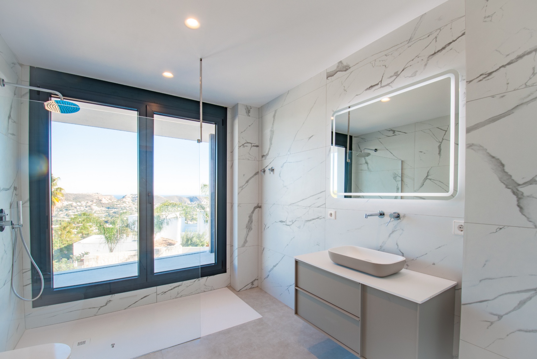 Moderne villa te koop in Moraira