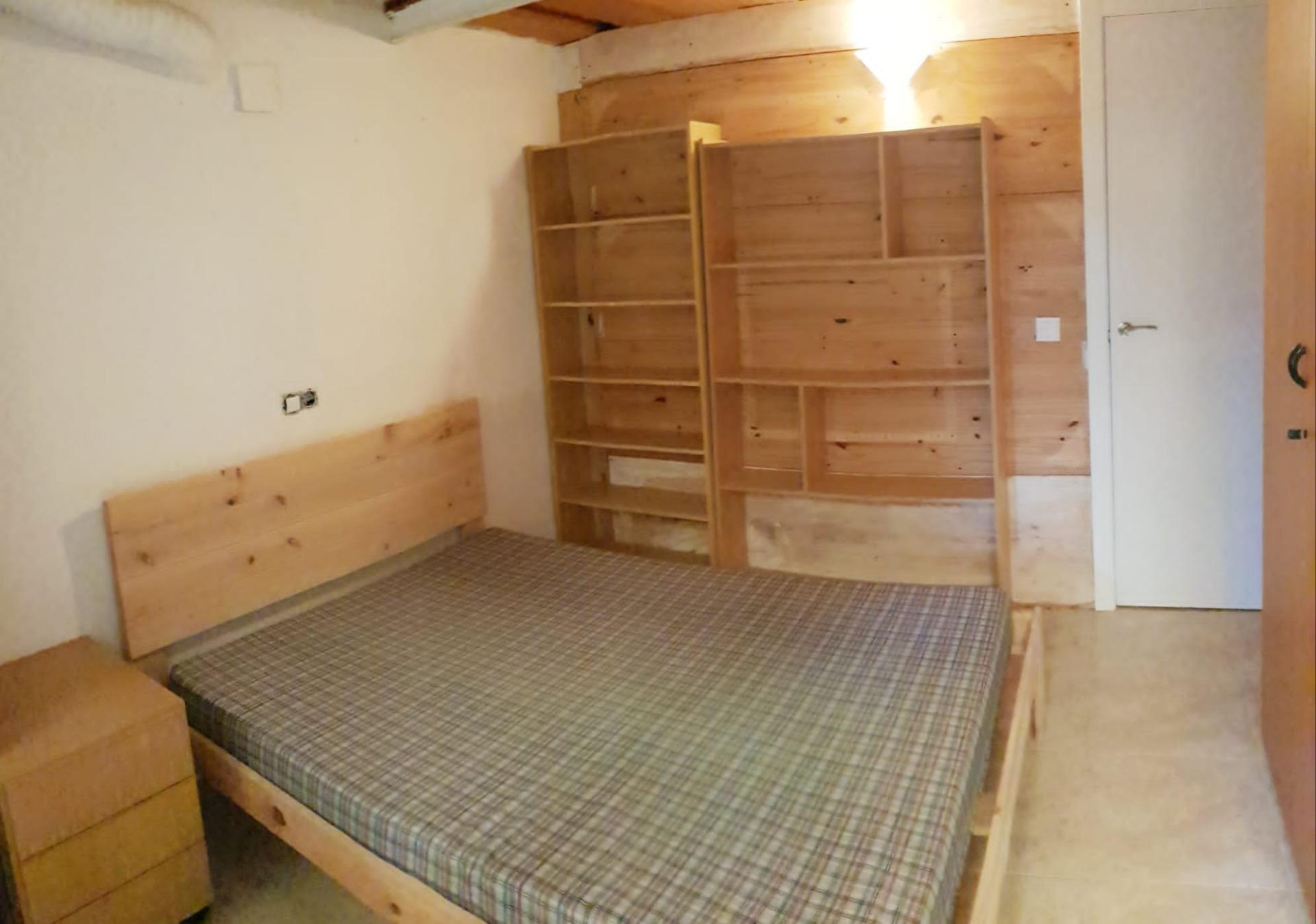 DP-60-04345-24 Geschakelde woning te koop in Marines