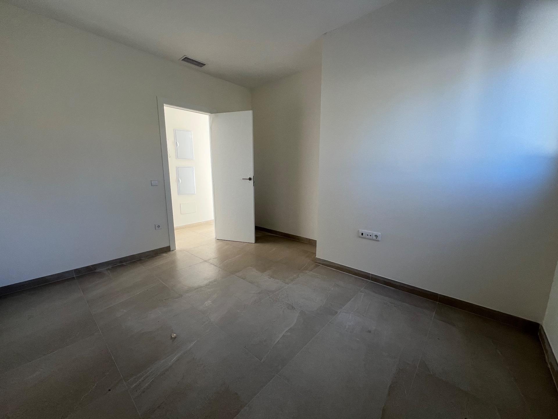 Villa te koop in Lliria