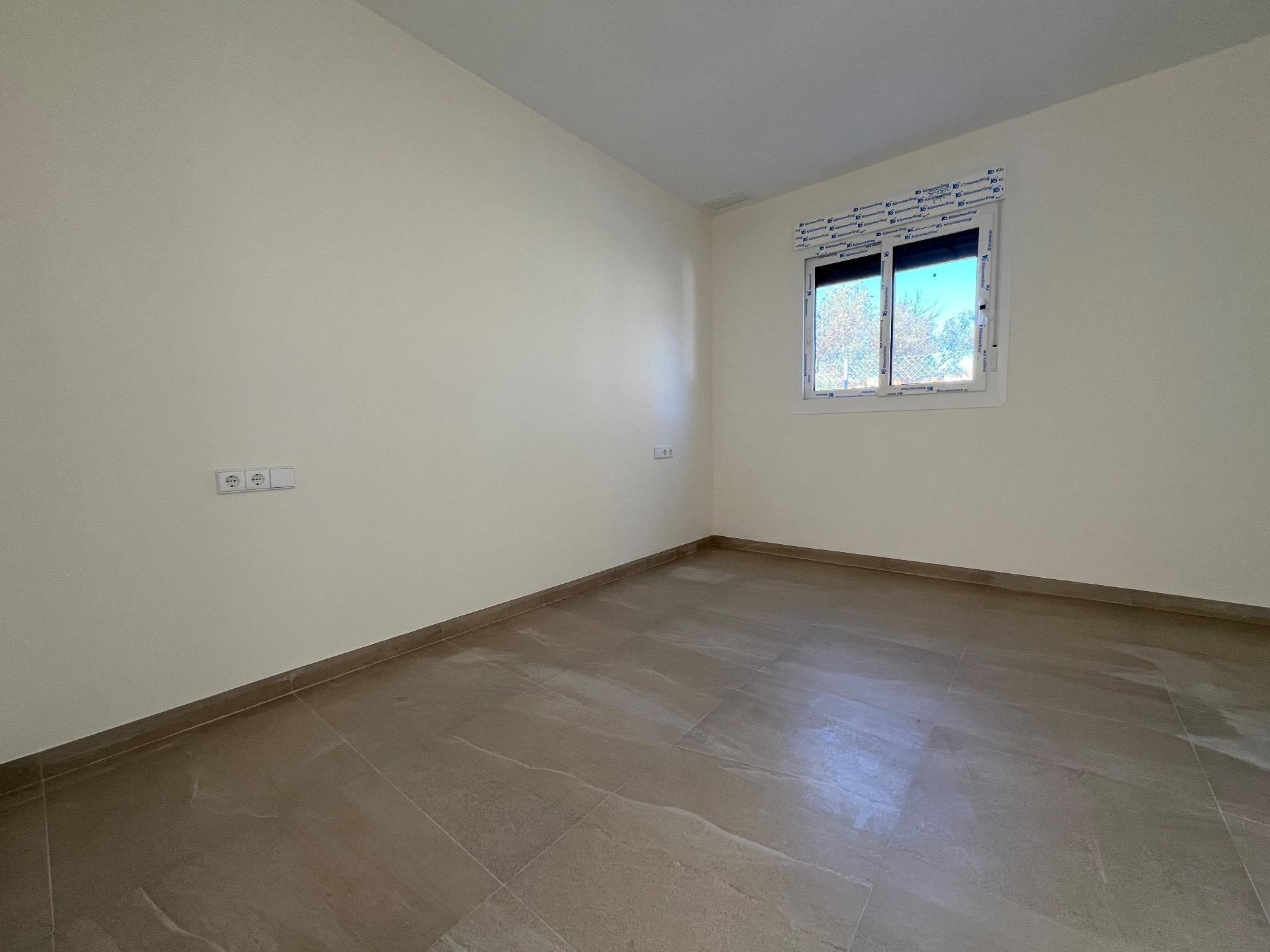 Villa te koop in Lliria