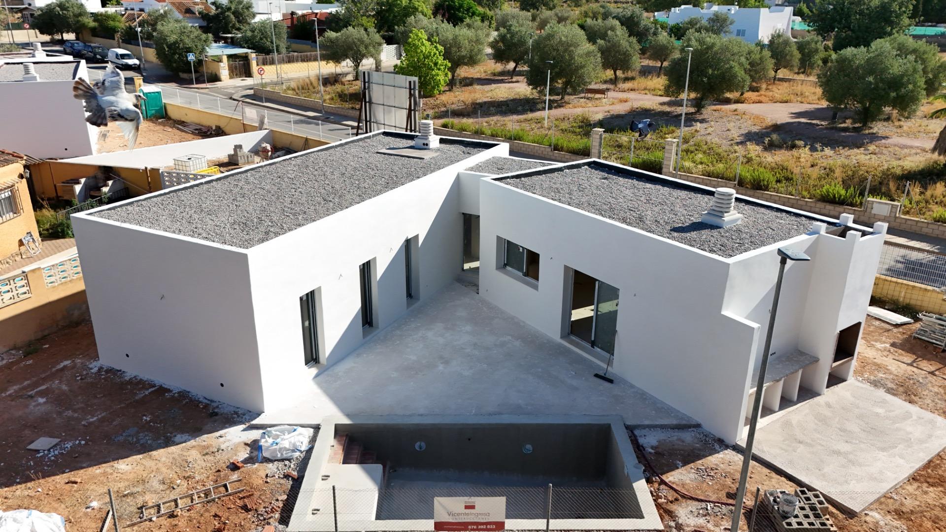 Villa te koop in Lliria