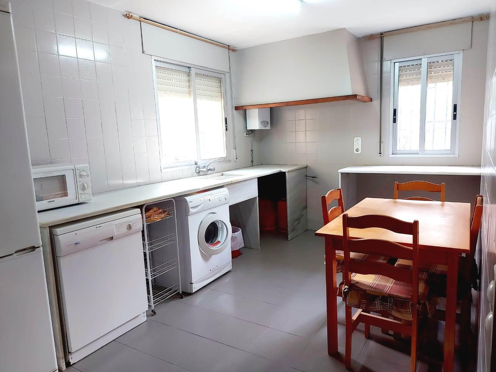 Villa te koop in Lliria