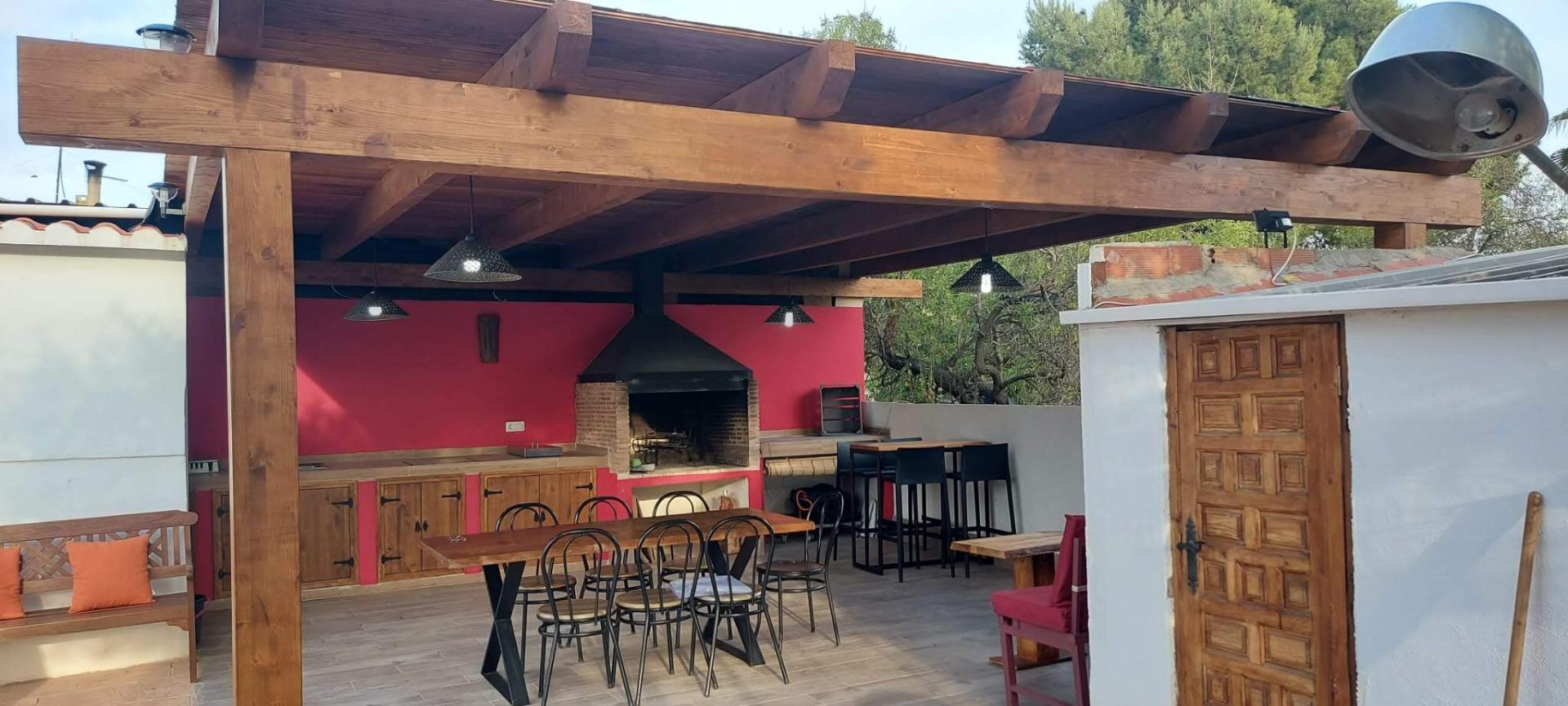 Villa te koop in Lliria