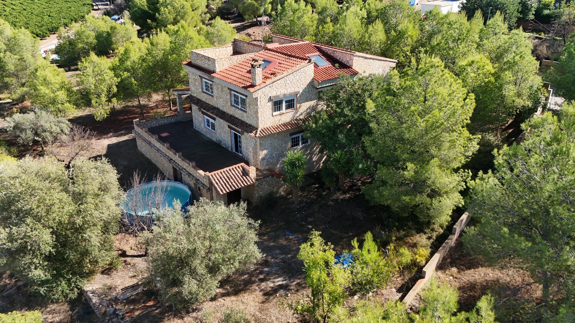 Villa te koop in Casinos