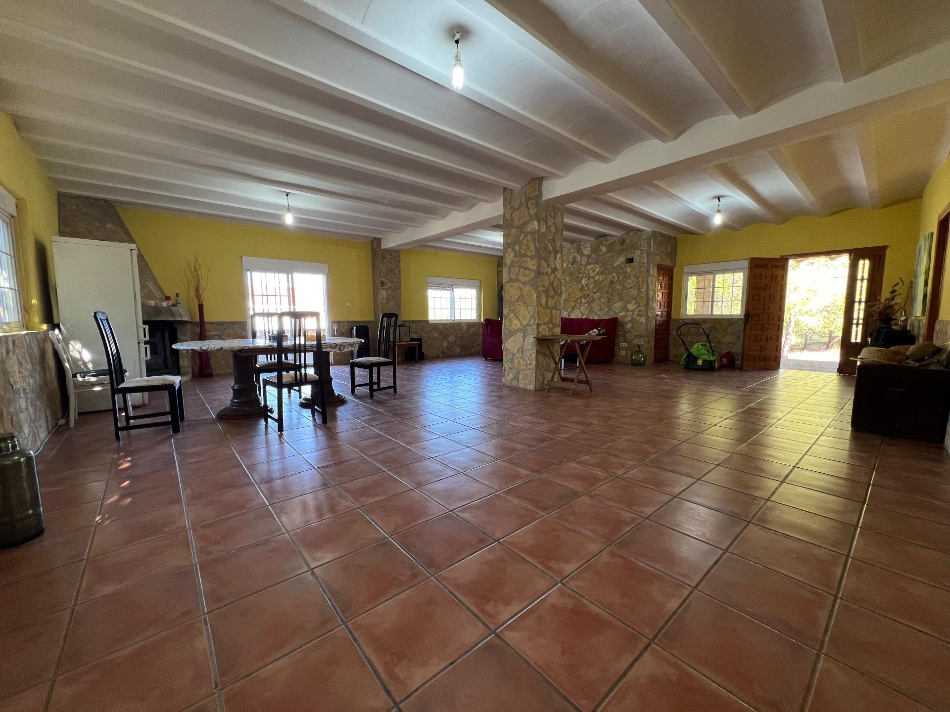 Villa te koop in Casinos