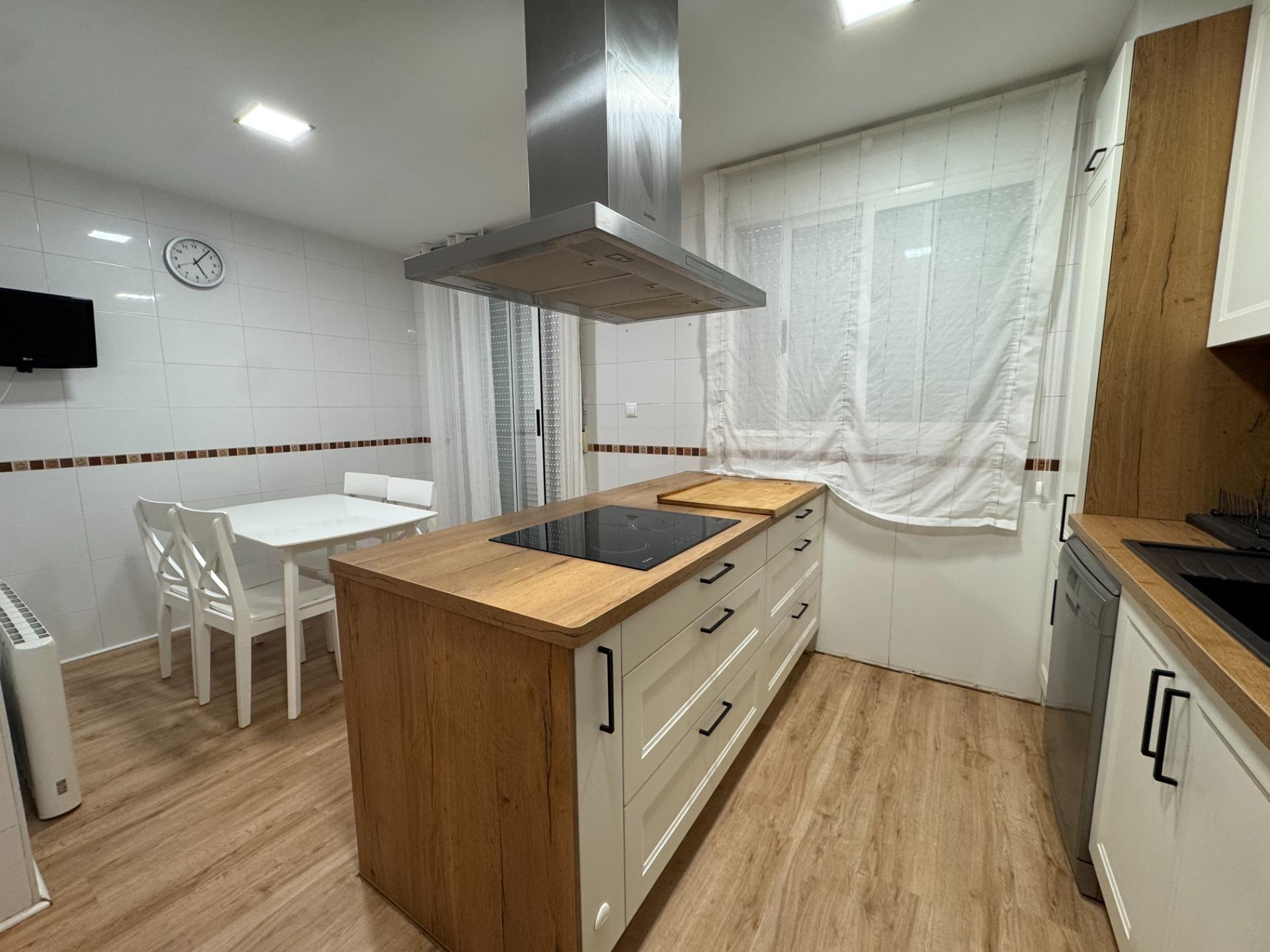 DP-60-04939-12 Geschakelde woning te koop in Vilamarxant