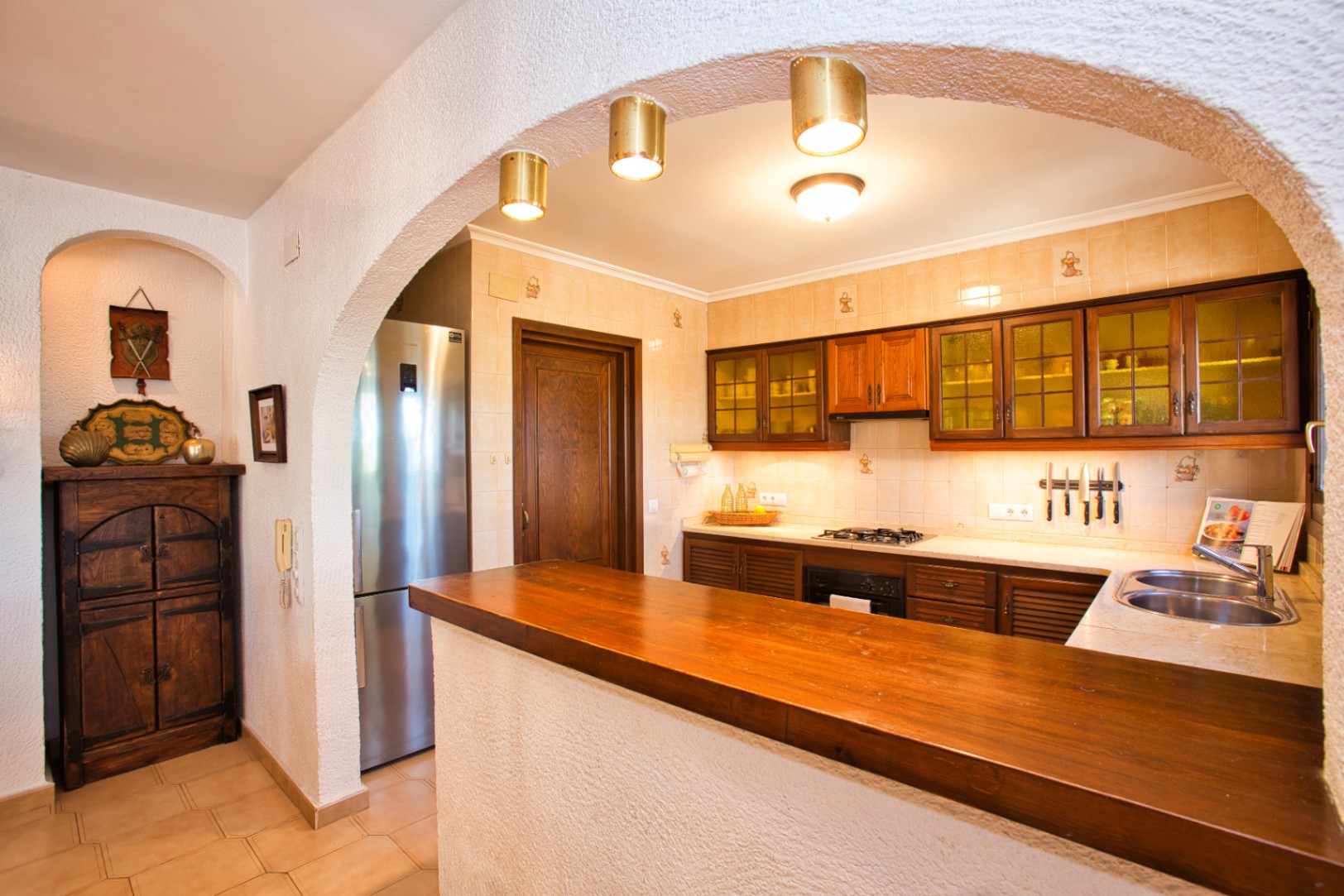 Vrijstaande villa met zeezicht te koop in Benissa