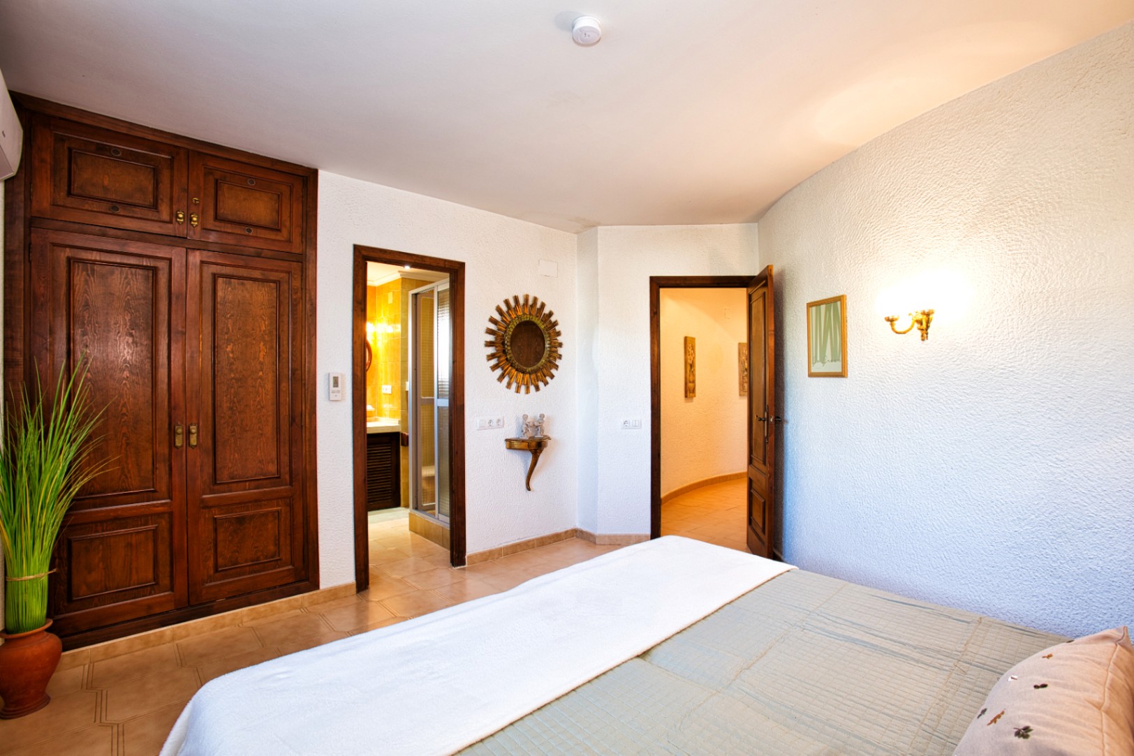 Vrijstaande villa met zeezicht te koop in Benissa