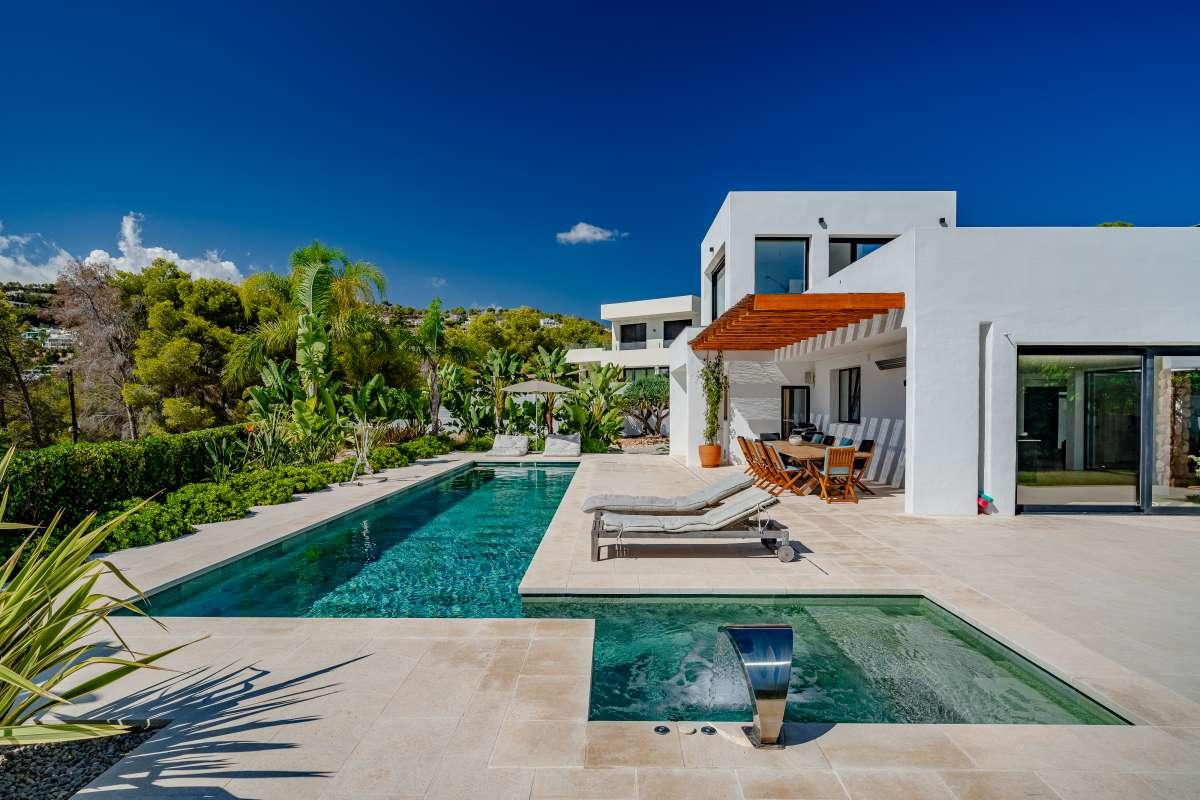 Villa met zeezicht te koop in Benissa