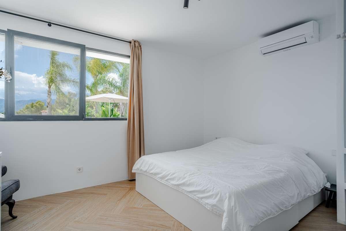 Villa met zeezicht te koop in Benissa