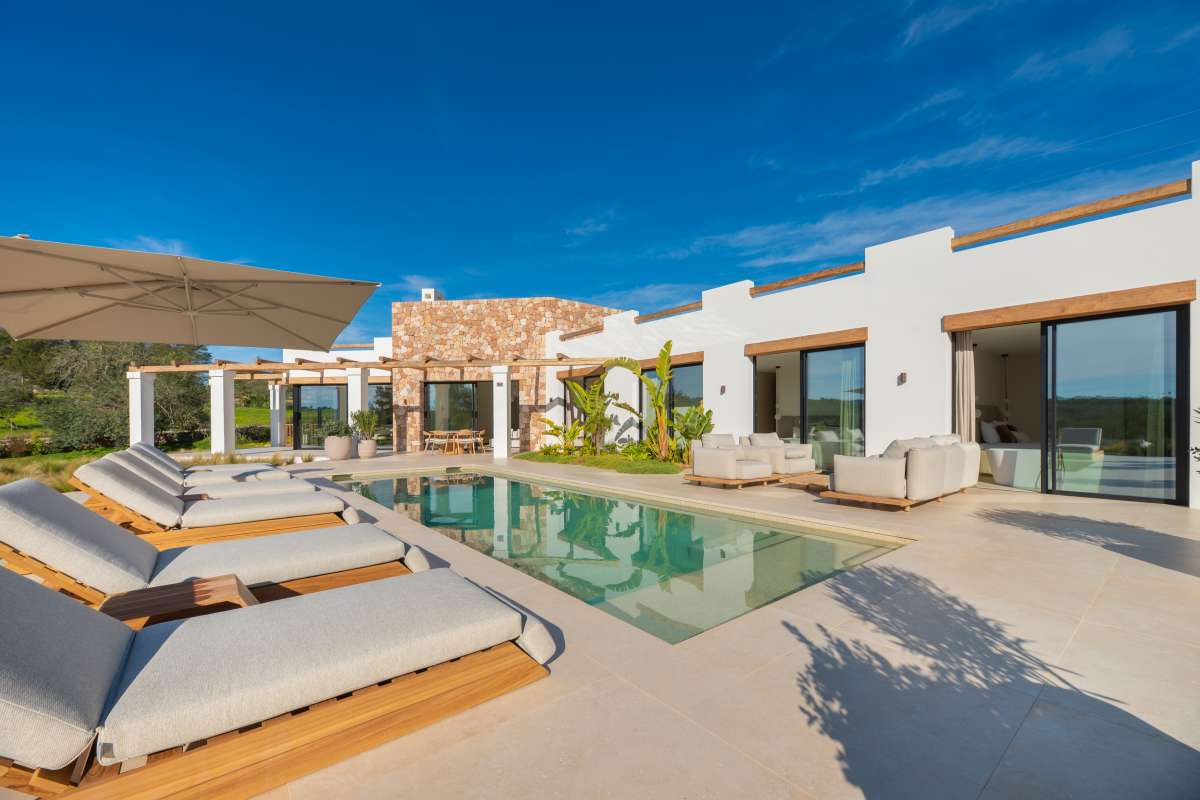 Nieuwbouw finca op droomlocatie vlakbij Santa Gertrudis- Ibiza