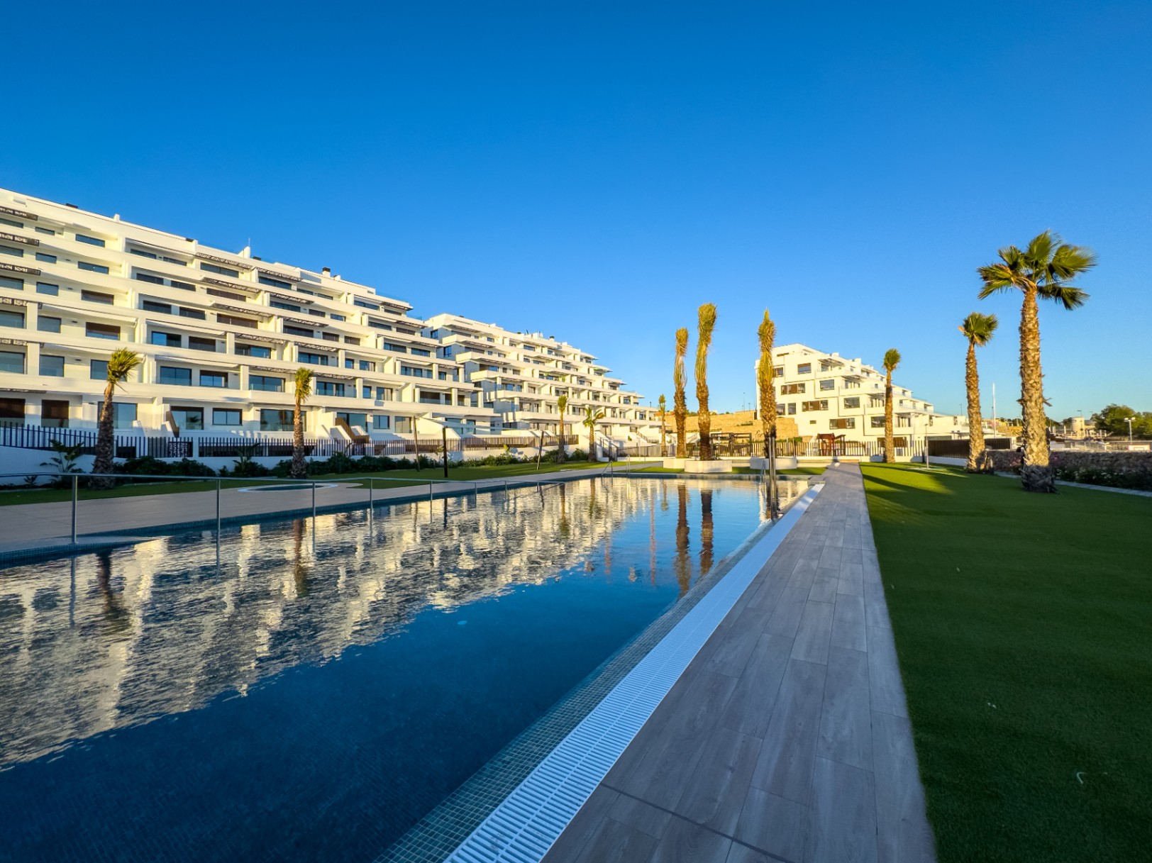 Nieuw appartement op toplocatie in Finestrat – Direct beschikbaar
